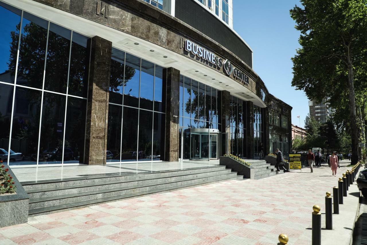 Bokhtar Apart Hotel 杜尚别 外观 照片